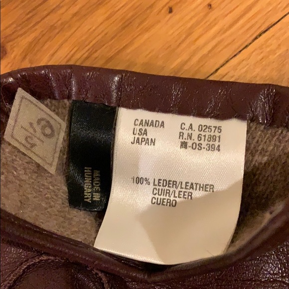 COPY - EScada Leather Gloves - Picture 7 of 8